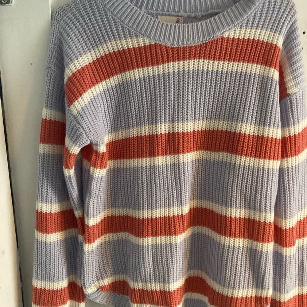 Woman’s SO Sweater size Medium